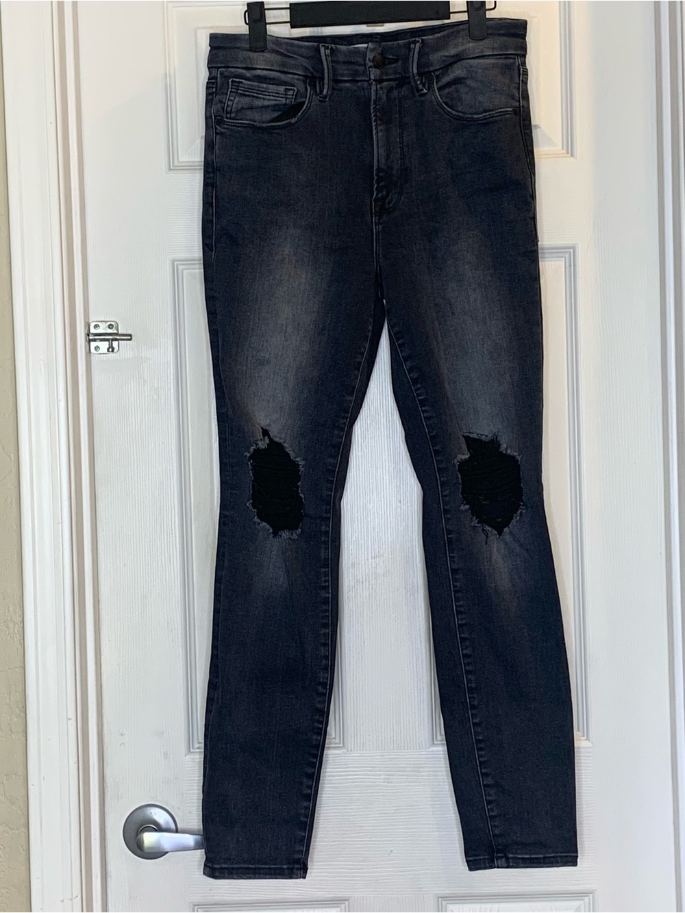 Good American Good Legs Always Fits Jeans Black Size 6-12 Distressed